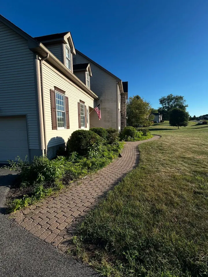 Blue River Landscaping LLC